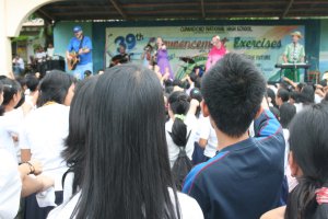 Philippines Mission Trip - Cumadcad National High School (24 Sep 2009)